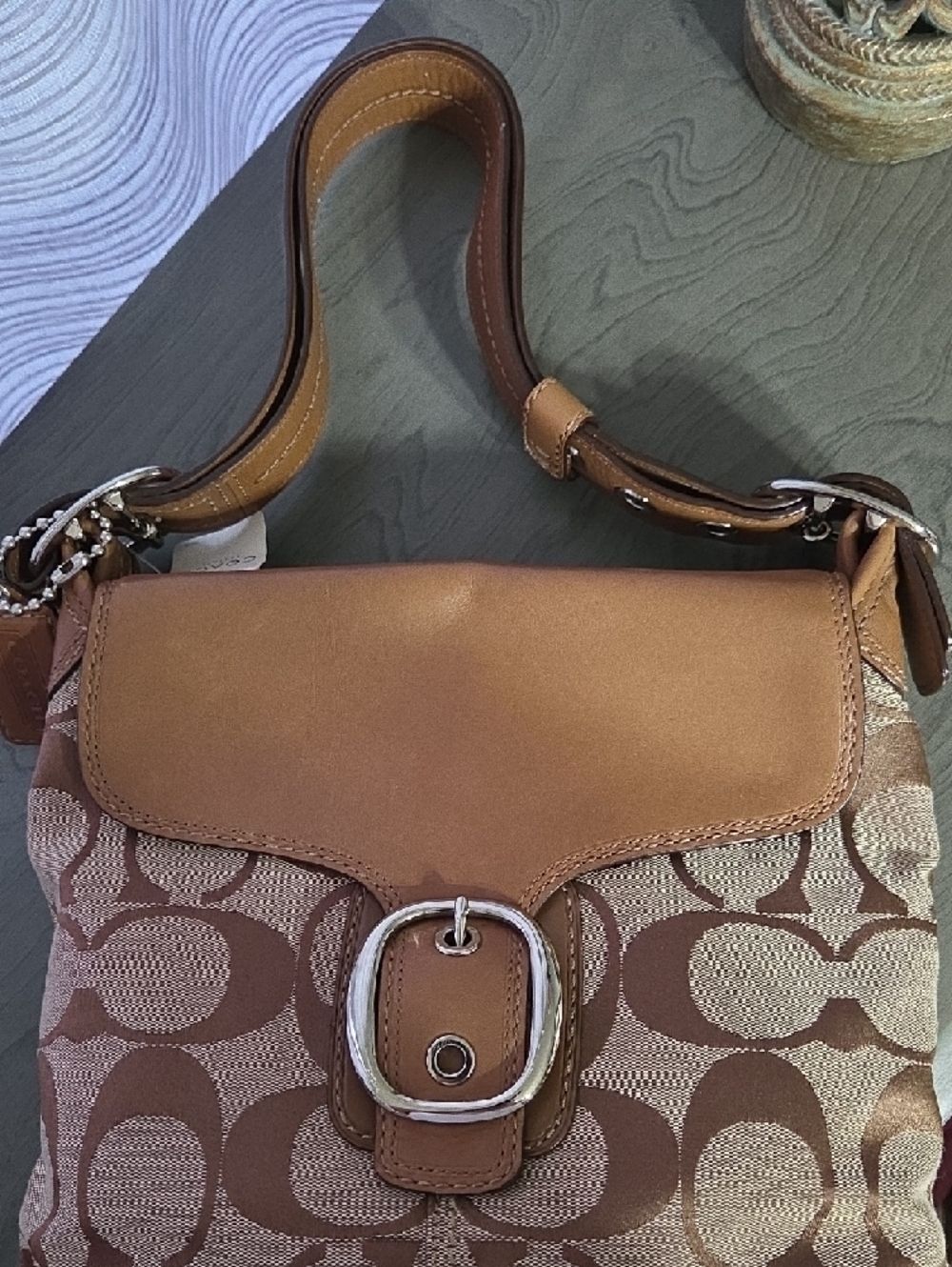 Coach Tan and Brown Signature Canvas Shoulder Bag - Picture 7 of 10